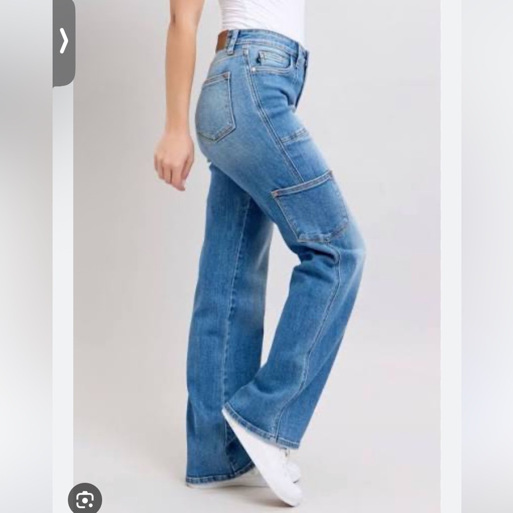 Judy Blue high rise straight jeans - Picture 2 of 4
